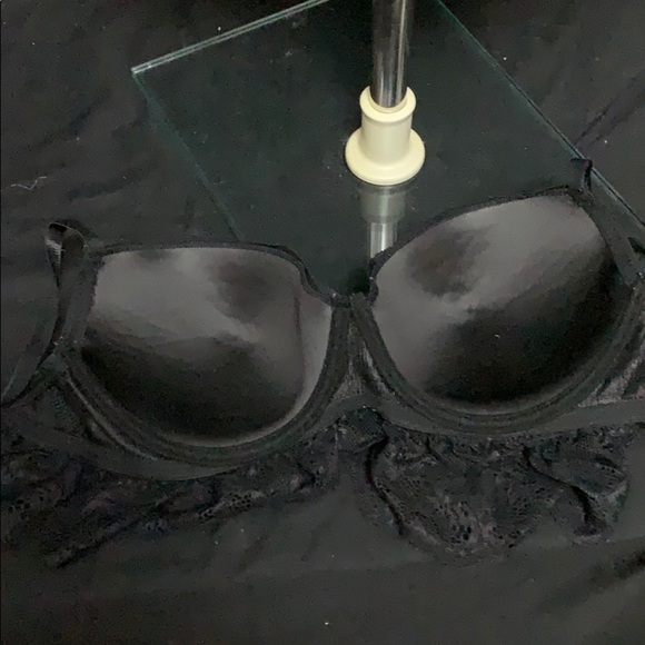 𝅺FREDRICK’S of Hollywood black with hanging lace - Picture 4 of 5